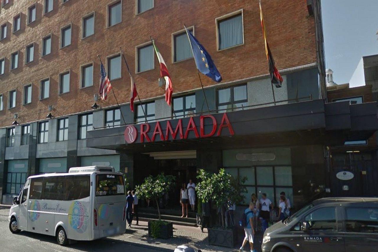 Ramada By Wyndham Naples Hotel Kültér fotó